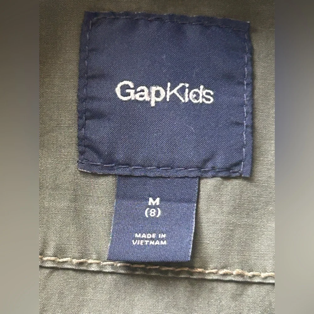 GAP kids olive